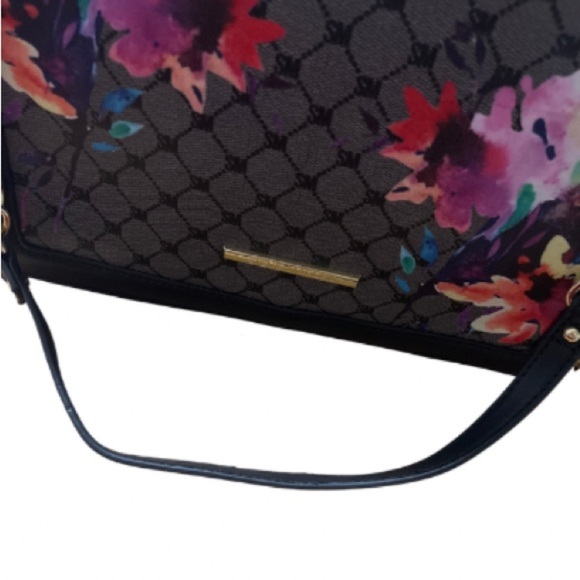 Steve Madden Floral Crossbody Womens Bag, Black Gold Chain Straps - Picture 11 of 14